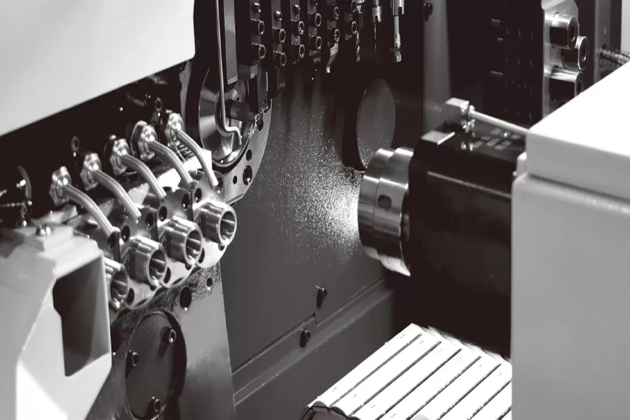 Torno automático CNC: Alto rendimiento, alta precisión, bajo ruido