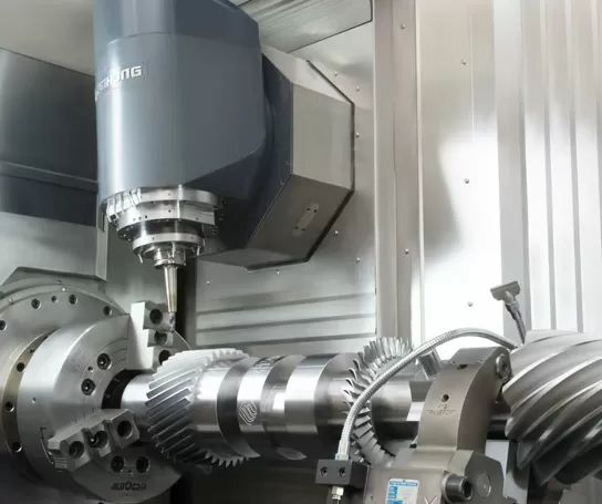 Centro de Mecanizado CNC de 7 Ejes