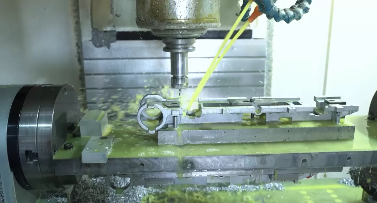 tv856s-high-efficiency-cnc-machining-center.jpg