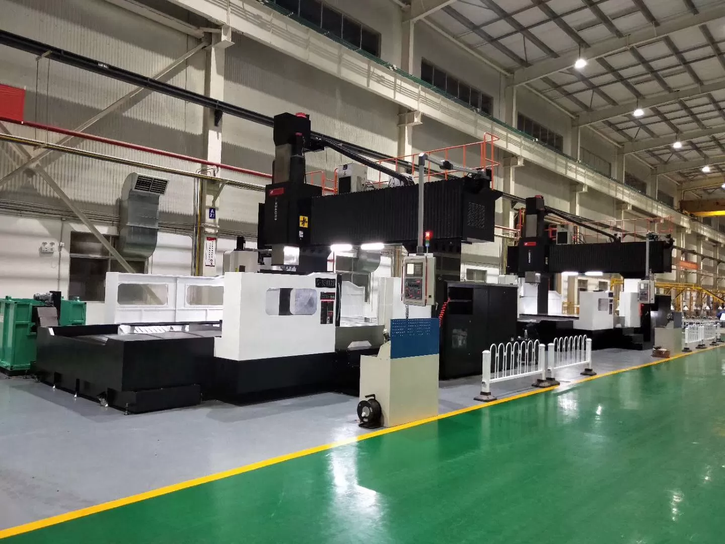 Configuraciones de cabezal de Six husillo para capacidades de mecanizado expandidas